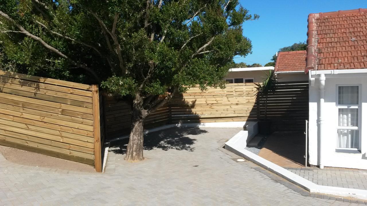 Reef View Bnb Ист-Лондон Экстерьер фото