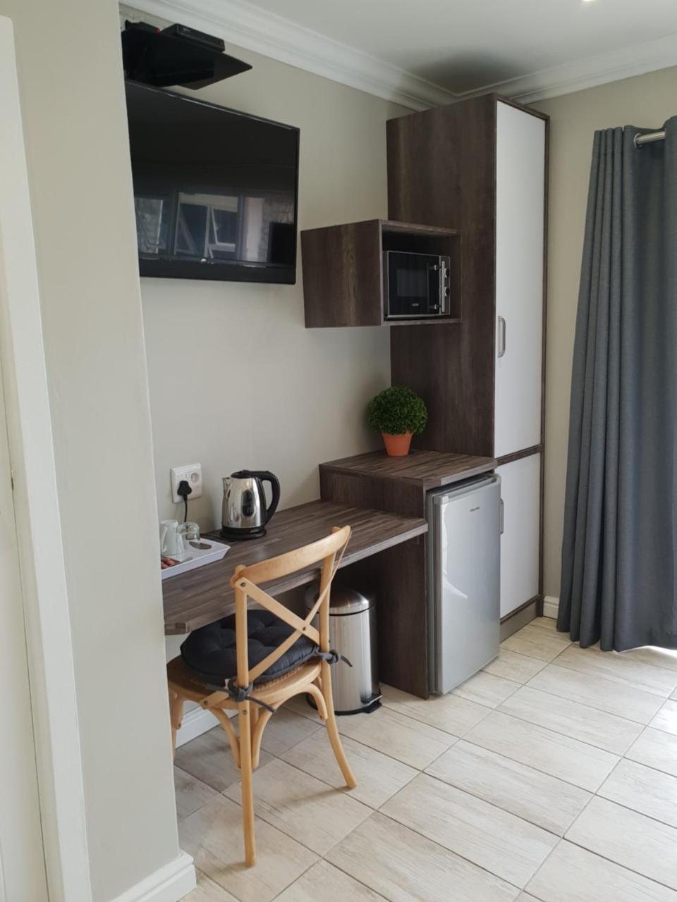 Reef View Bnb Ист-Лондон Экстерьер фото