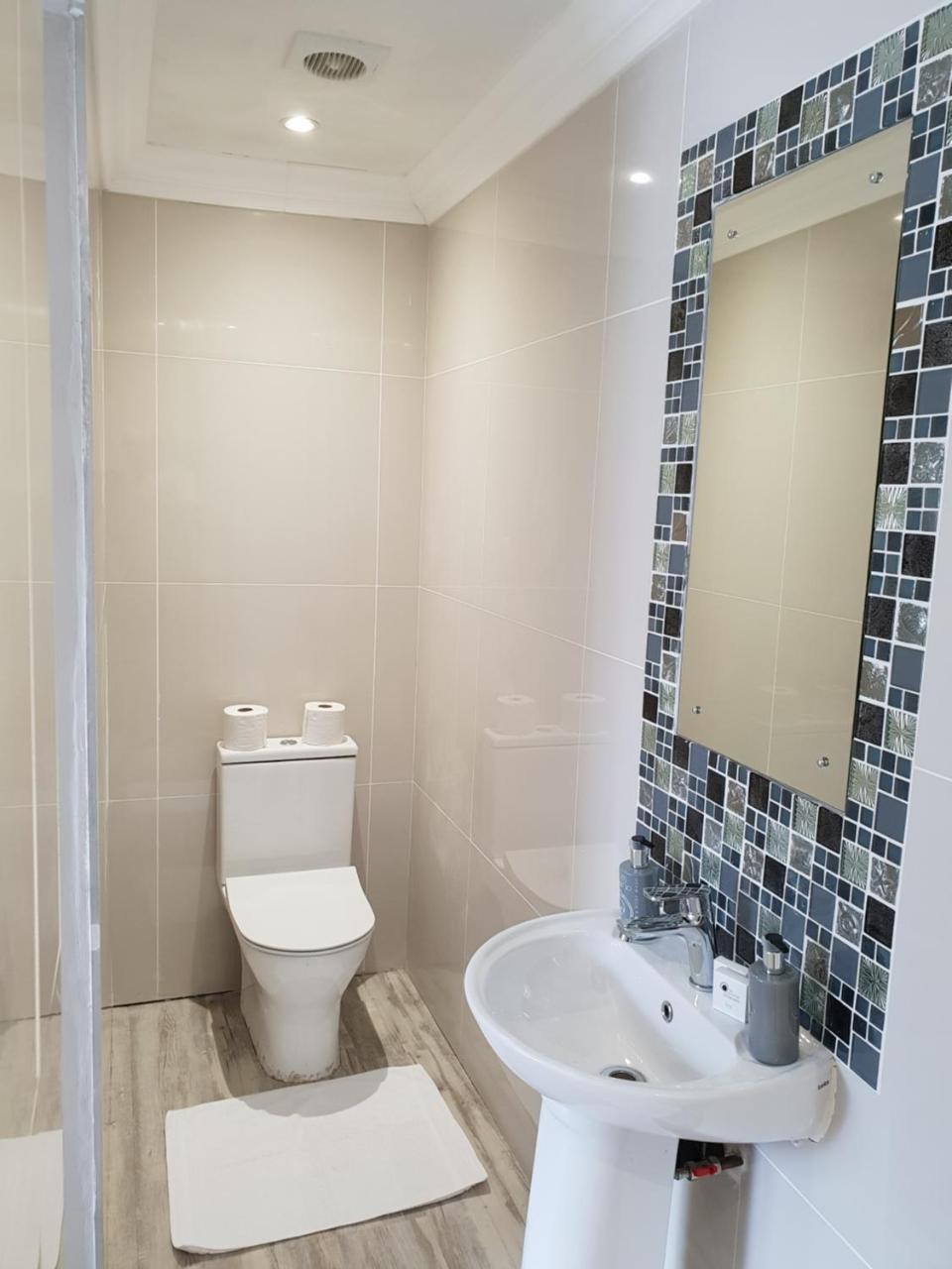 Reef View Bnb Ист-Лондон Экстерьер фото